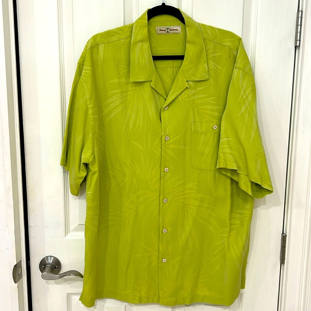 Tommy bahamas silk camp shirt